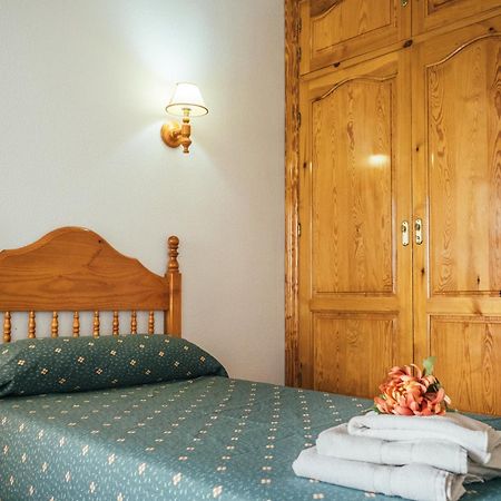 Hotel Valmar Villar de Olalla Buitenkant foto
